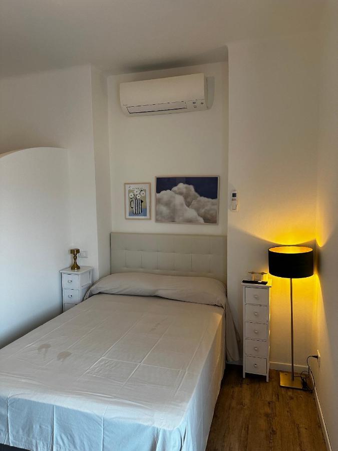 Ferienwohnung Studio Near The Sea Rapallo Exterior foto